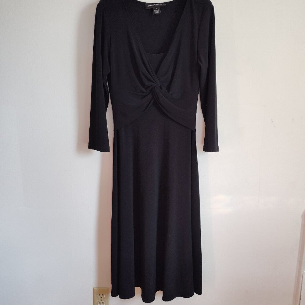 Ladies SZ 4 Jones New York Black Three-Quarter Sleeve Jersey Dress